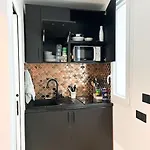 Studio moderne - Canal St Martin